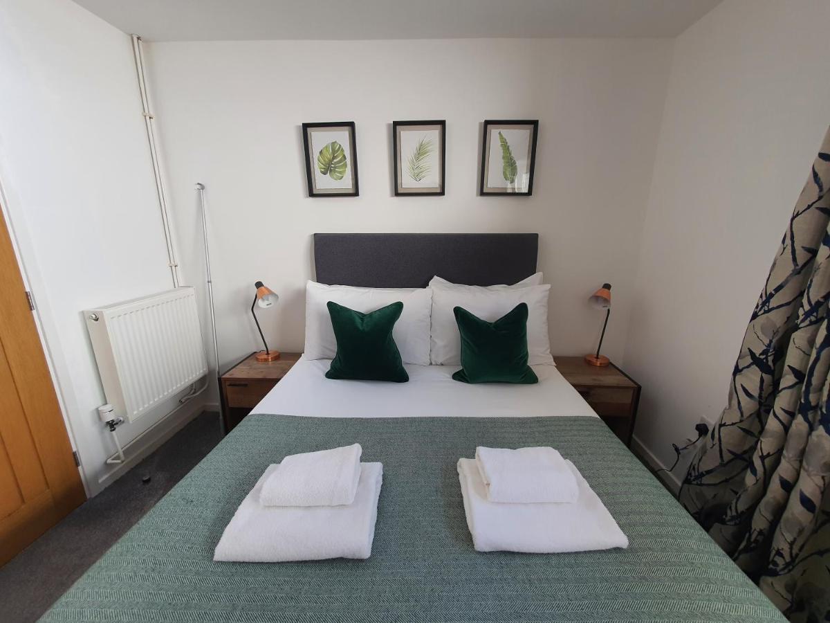 North Cambridge Guesthouse By Payman Club エクステリア 写真