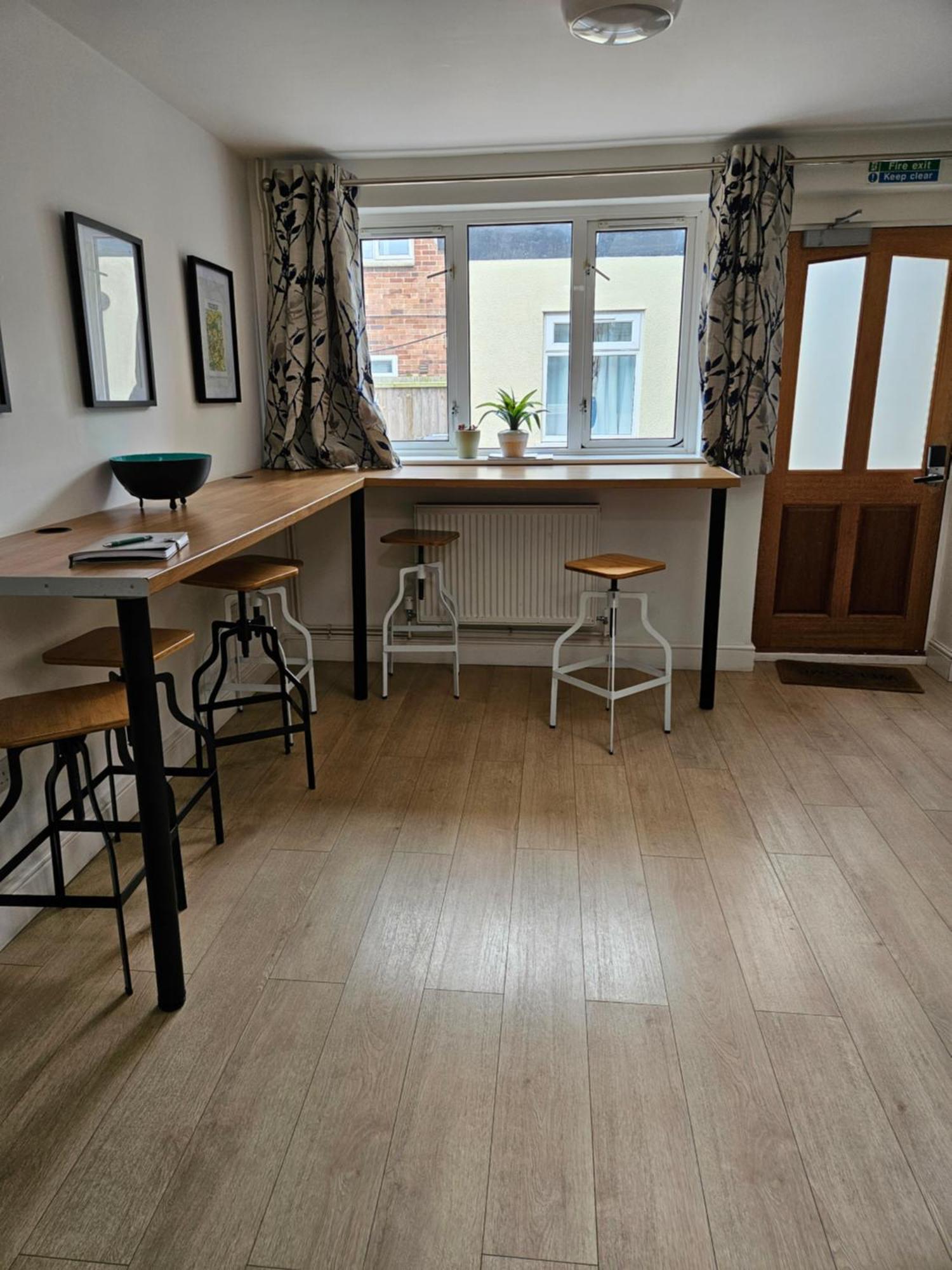 North Cambridge Guesthouse By Payman Club エクステリア 写真